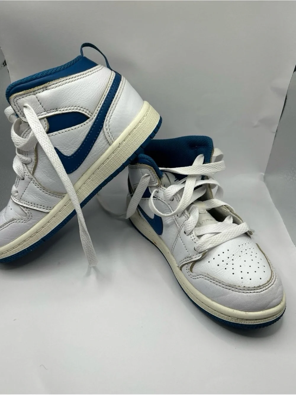 Nike Air Jordan’s -12c Kids' Blue & White high top Sneakers